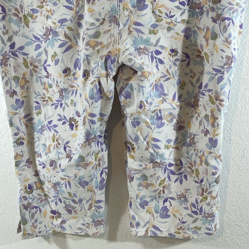 Gloria Vanderbilt Amanda Capri Vintage White Bahia Flora Size 24W MSRP $54 NEW - Picture 8 of 15
